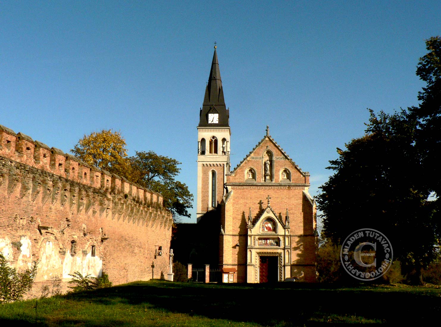 Guide Touristique:Ilok - L'église de  St. Jean de Capistran
